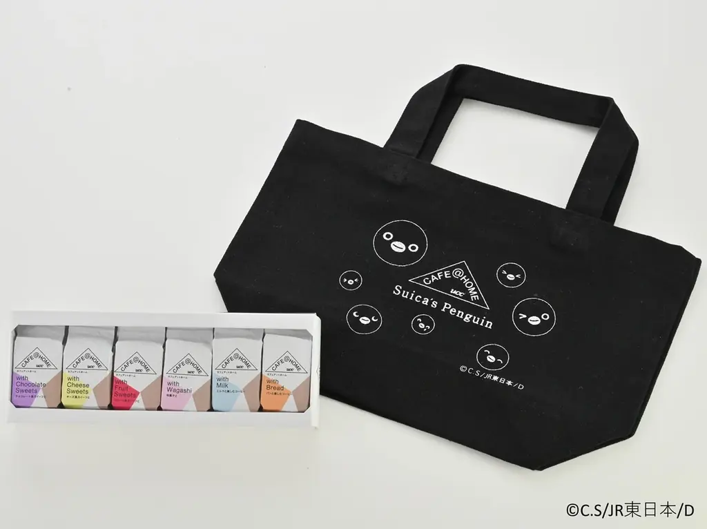 昨年大好評につき今年も販売！Suicaのペンギン×CAFE@HOMEコラボトートバッグ付コーヒーセット第3弾が登場！9月24日からCOFFEE STYLE UCCグランスタ東京店で数量限定販売 画像 4