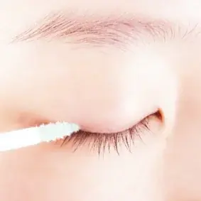 【キャンメイク】毎日塗ってまつげにハリ・コシ♡うるおい成分31種配合のまつげ美容液「ラッシュセラム ケア＆リペア」が登場！厚さ0.8mmの薄型芯アイブロウペンシル新色も2025年9月下旬より発売 画像 7