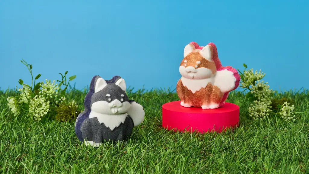 9月25日発売　ラッシュの柴犬バスボム2種、深ブルーとピンクの湯色で癒し