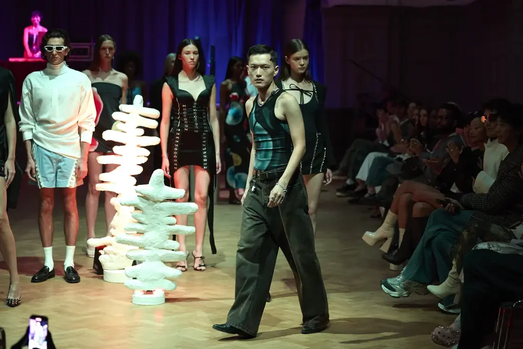 TENGA×RAY CHU発表