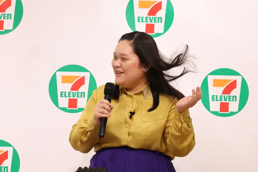 「ぼる塾」 田辺さんが秋を味わう発表会を実施　セブン‐イレブンから秋の食材を味わう全30品を一挙発表！『秋をほおばれ！』第1弾が9月23日（火）からスタート！ 画像 4