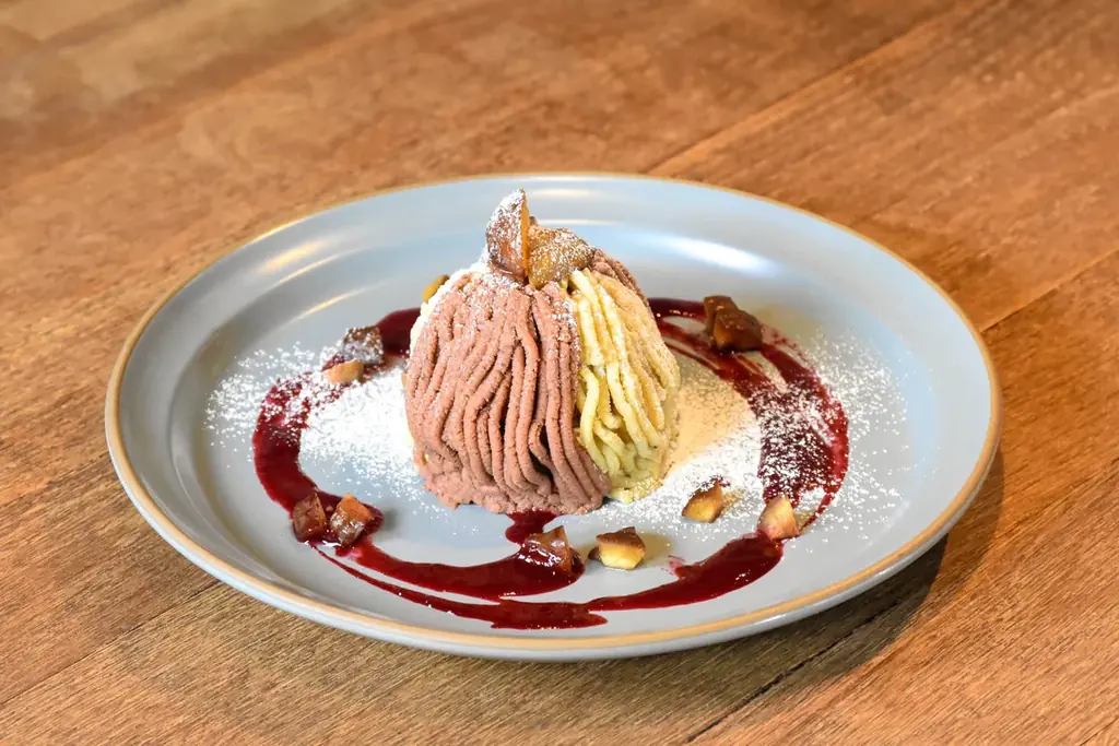 栗の名産地「笠間の和栗」 × チョコレート。Minimalより、深まる秋を味わう贅沢スイーツ、チョコレート専門店ならではの和栗の本格モンブランが10月新登場 画像 1