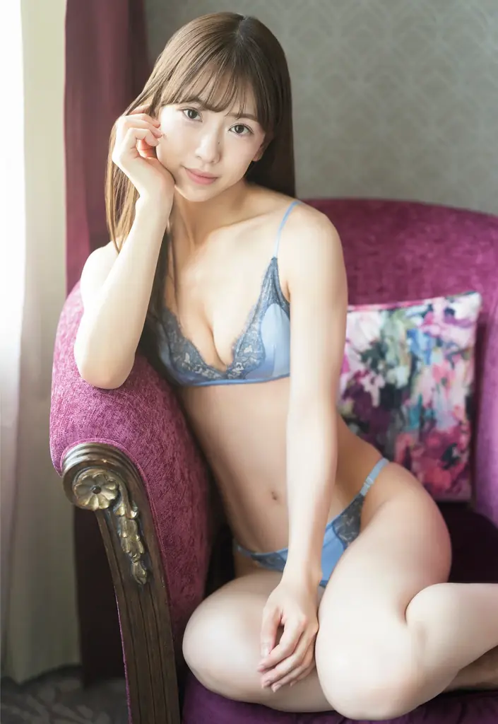 Wセンターが“美の競演”。SKE48・熊崎晴香と佐藤佳穂がそれぞれのユニットを率いて登場する「B.L.T.11月号」セブンネット限定版2種の表紙絵柄が解禁‼ 画像 4