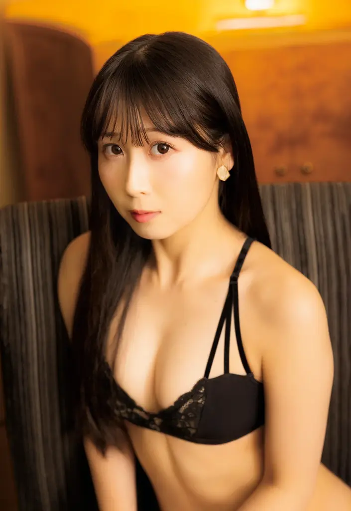 Wセンターが“美の競演”。SKE48・熊崎晴香と佐藤佳穂がそれぞれのユニットを率いて登場する「B.L.T.11月号」セブンネット限定版2種の表紙絵柄が解禁‼ 画像 9