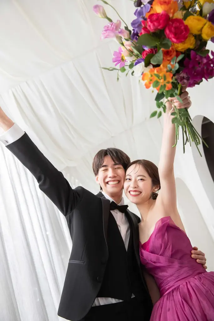 愛を纏い、ドレスをまとう。|最新のドレスレンタルコレクションを公開。 画像 5