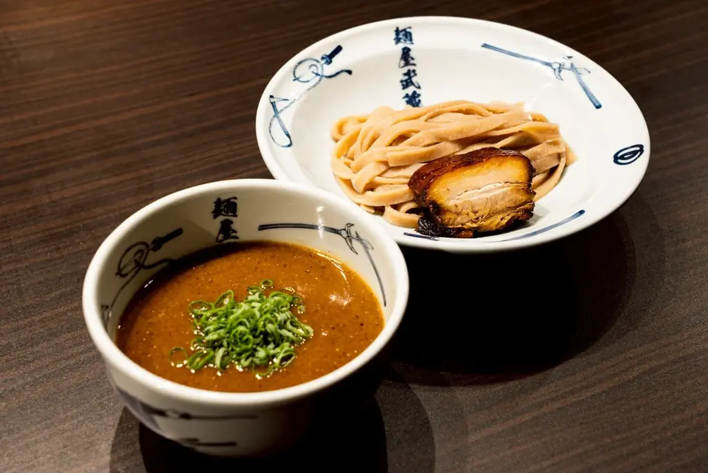 「スーパー麺」と「麺屋武蔵」のコラボレーションイベント『スーパー麺屋武蔵』アンバサダー・EXILE SHOKICHIさんが一日店長に就任！！〜オリジナルコラボメニューにファンら舌鼓〜 画像 7