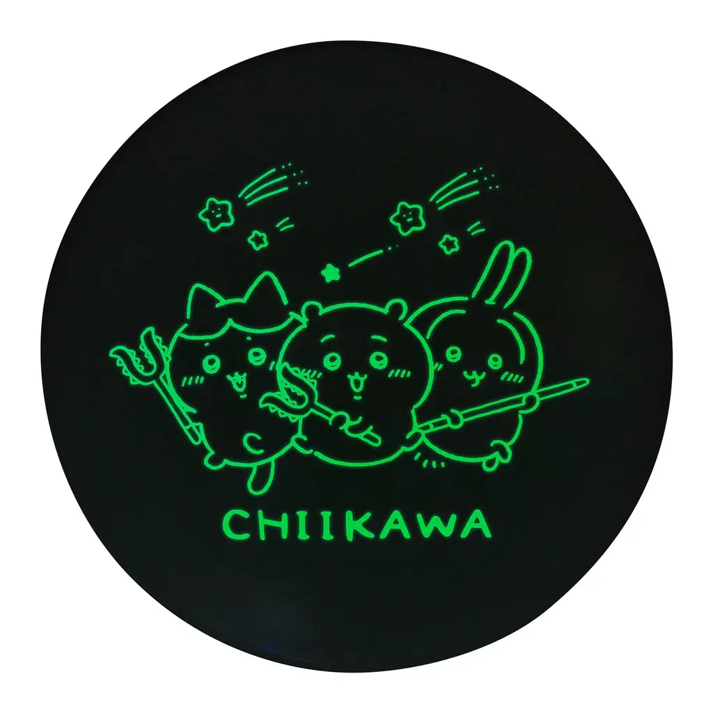 ちいかわたちがシーリングライトに！イラストが消灯時にほのかに光る「ちいかわシーリングライト」を販売 画像 3