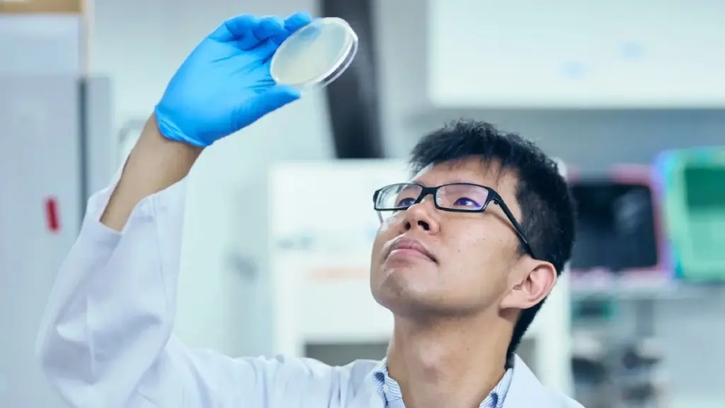 医師が開発、国産初のバクテリオファージ配合化粧水「DR.Phageスキンケアローション」発売決定 画像 8