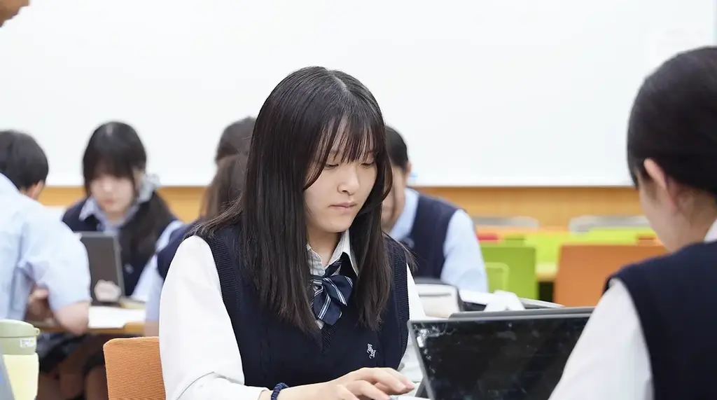 “モチベーションが2.5倍に” — 対話×生成AIで仕掛ける高校生の主体性を引き出すキャリア教育プログラム 画像 10