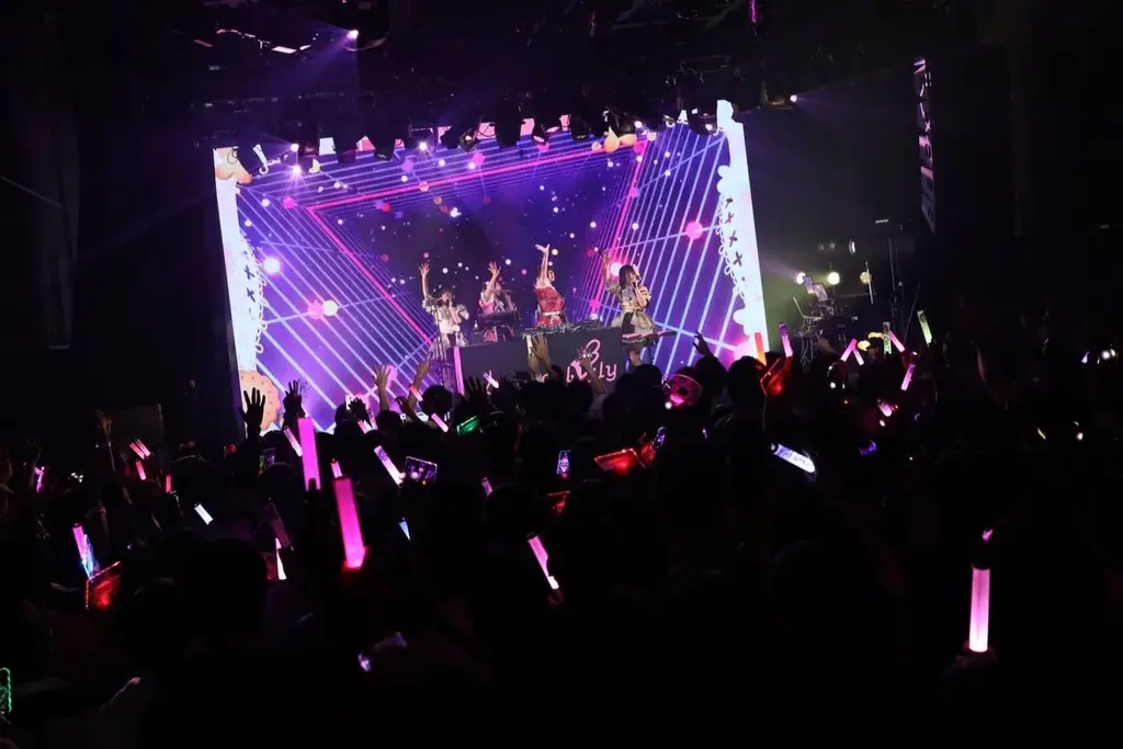 D4DJ、Lyrical Lily 5th LIVE「Welcome to the Lyrical Tea Party!」にてOfficial FAN CLUBイベント、新曲のゲーム実装情報を解禁！ 画像 3