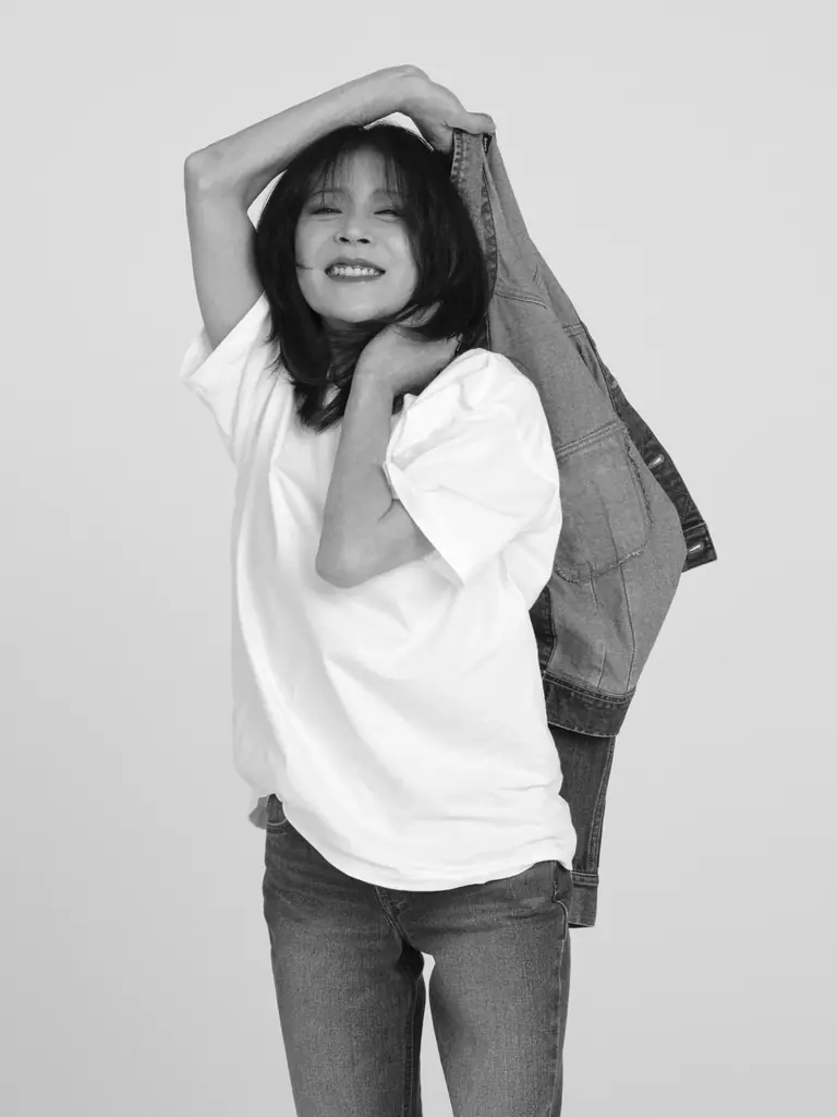 中森明菜さんとZOZOVILLAのコラボ第3弾！ご本人が監修を務めたCONVERSE・Leeの限定アイテムを10月1日よりZOZOVILLA限定で販売 画像 2