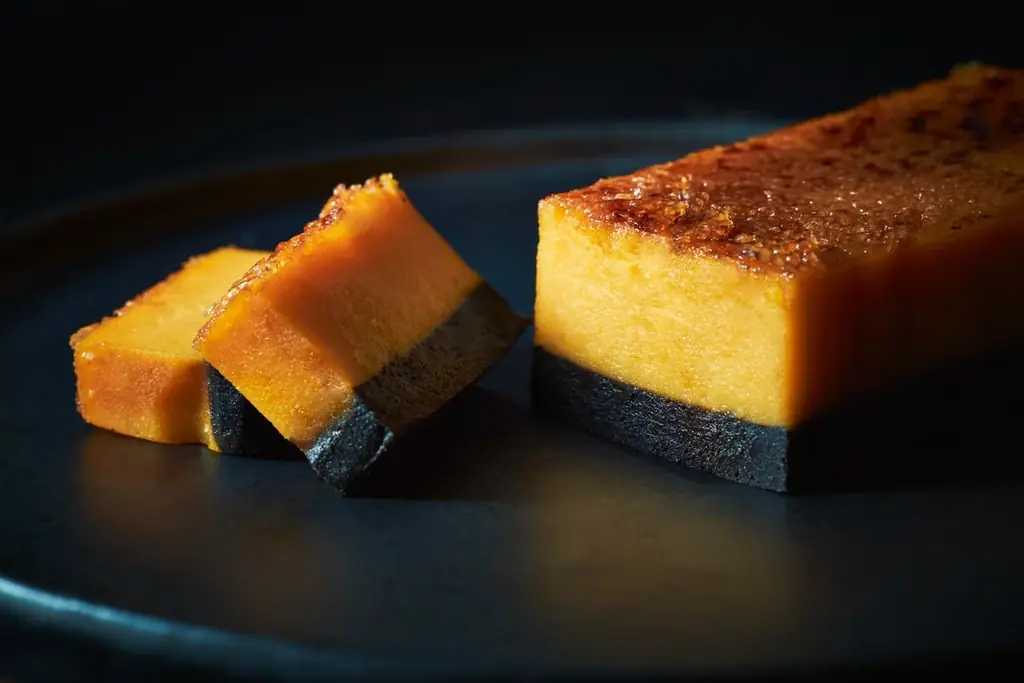 【秋限定スイーツ】ほっくり甘い贅沢を楽しむ “安納芋と黒ごまの和風ショコラテリーヌ” 9/26新発売 画像 2