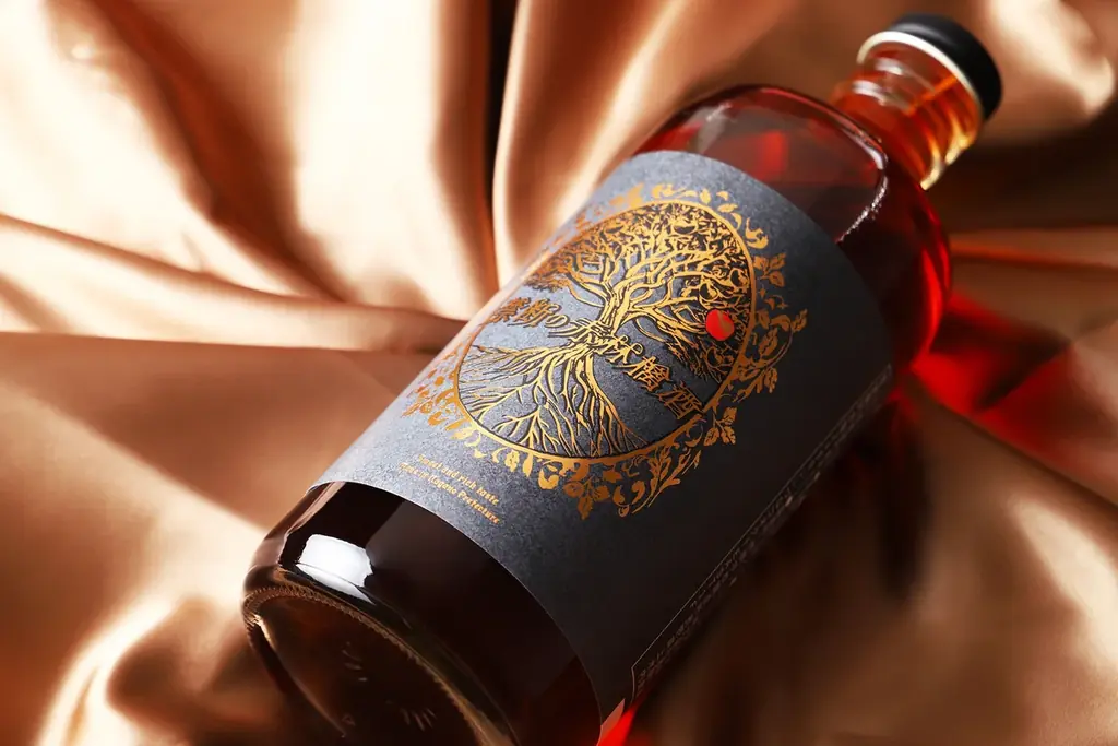 果肉まで赤い林檎を使った紅色の林檎酒「禁断の赤林檎酒」を販売開始 画像 4
