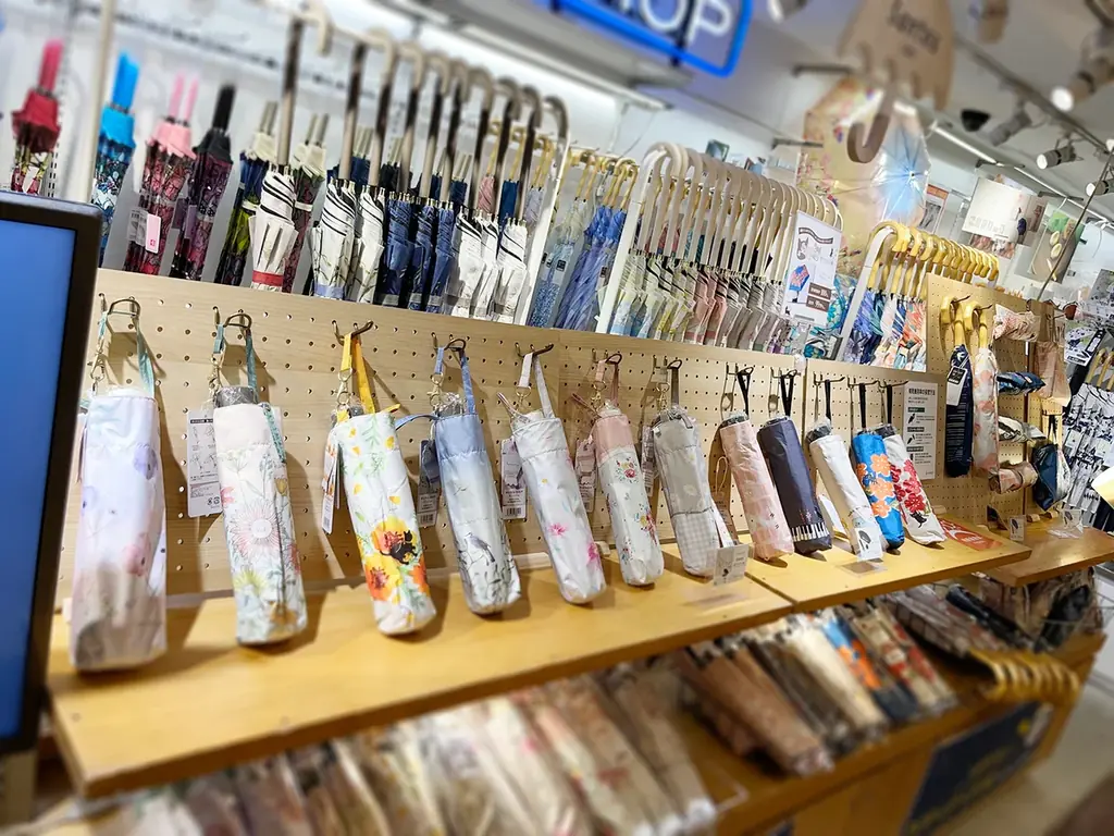 【傘POP UP】(株)サントス、名古屋駅地下にて傘のポップアップストアを開催！ 画像 2