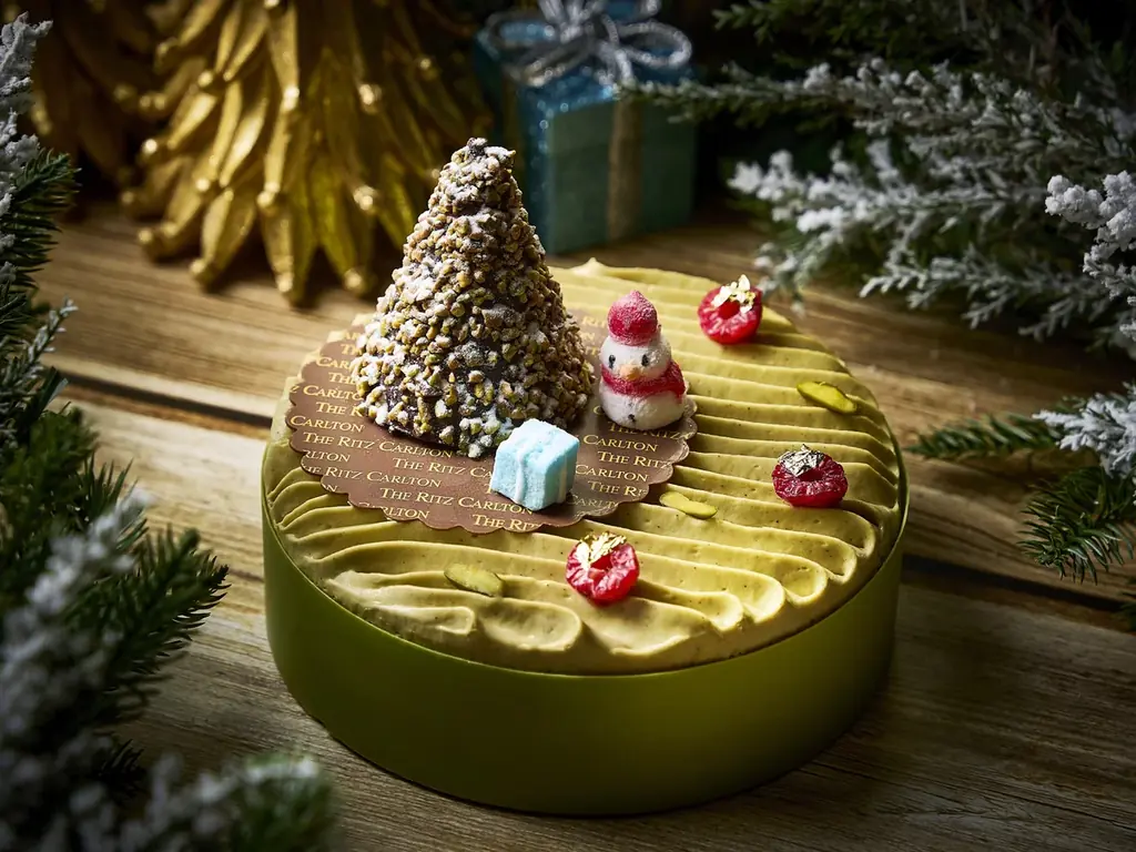 【ザ・リッツ・カールトン大阪】 “スパークリング シンフォニー”をテーマに5種のクリスマスケーキが登場～シュトーレン、パネトーネやチョコレートなどの多彩なクリスマスアイテムも～ 画像 6