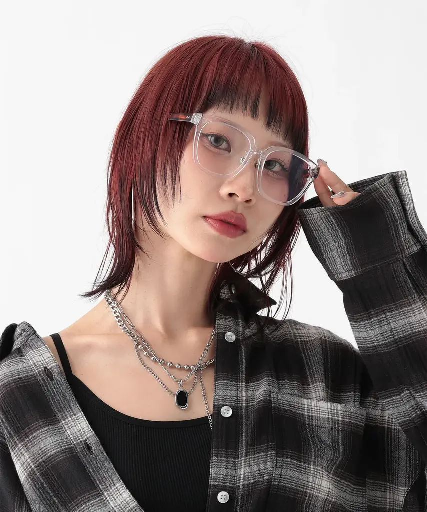 メガネブランド「Zoff」と「and ST」の人気スタッフとの初コラボレーションアイウェア全３種が登場 画像 2