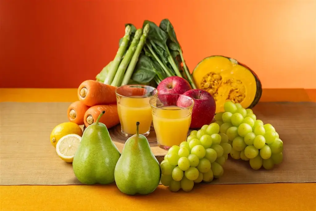 公式カゴメX Smoothie季節品 人気投票№1！※1　季節限定「野菜生活100 Smoothieシャインマスカット＆ラ・フランスＭｉｘ」新発売 画像 1