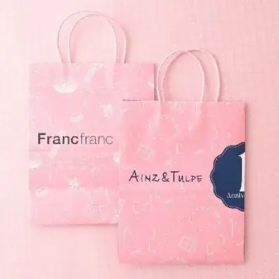 フランフラン×アインズ、1周年企画が始動　限定バッグとノベルティ