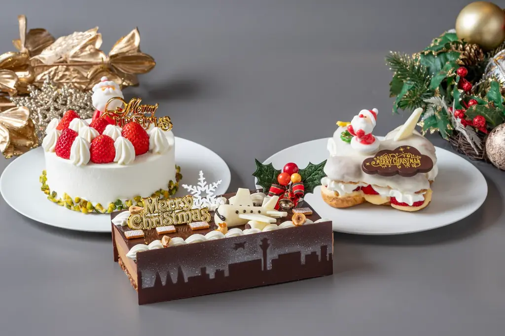 3年ぶりの復活！羽田エクセルホテル東急の「滑走路ケーキ」クリスマスケーキ全3種類の予約受付を10月1日に開始 画像 1