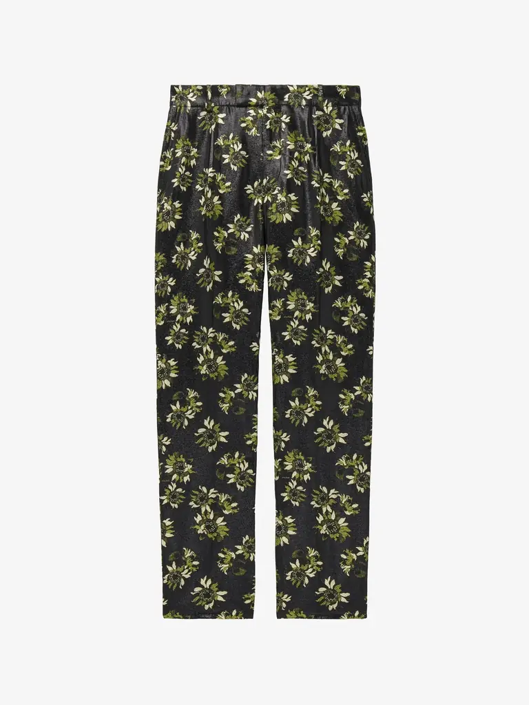 【McQueen】イム・シワンがマックイーンを着用 画像 3