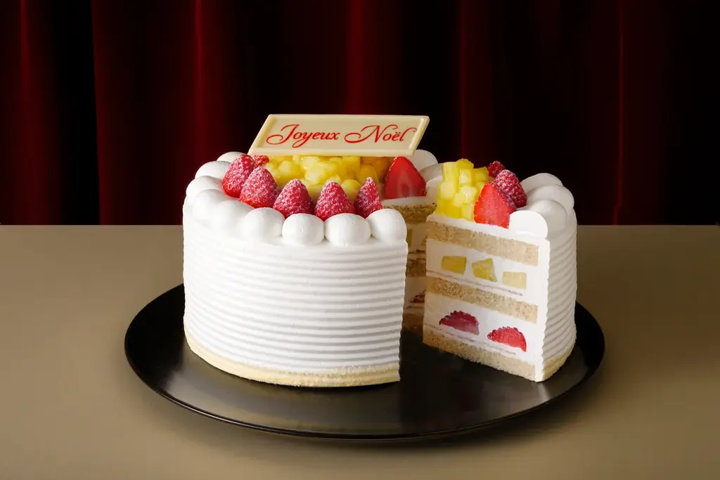 大切な人と囲む特別なひとときを。ホテルが贈る至福のクリスマスケーキ登場 画像 2