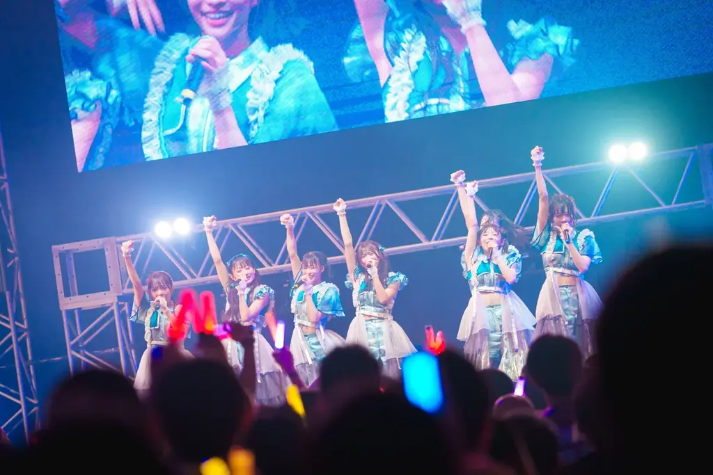 新曲「絶望歌」を含む全18曲を披露！AsIsがツアーファイナルで示した可能性… 画像 3