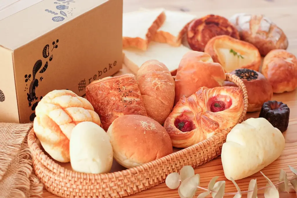 パンで味わう秋の味覚！全国4店舗のパン屋さんの「栗商品」が詰まったパンセットを発売（rebake） 画像 3