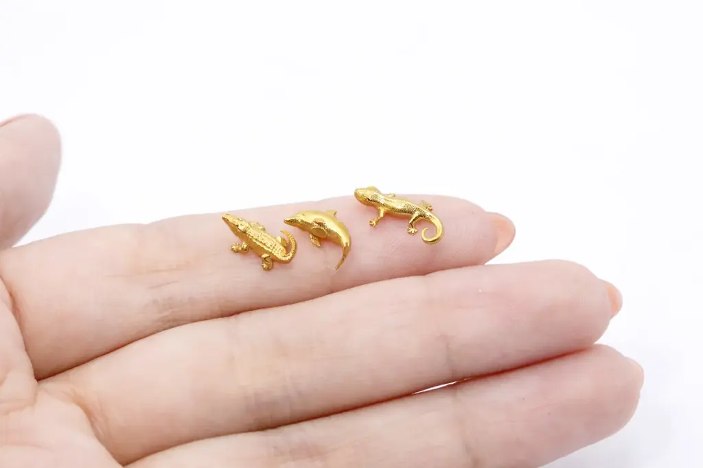 【金価格高騰中】純金ブランド「JUNGOLD」より新作 ― 指先サイズの「純金のワニ」登場。金運・守護・飛躍を象徴する、縁起の良いアニマルモチーフ 画像 5