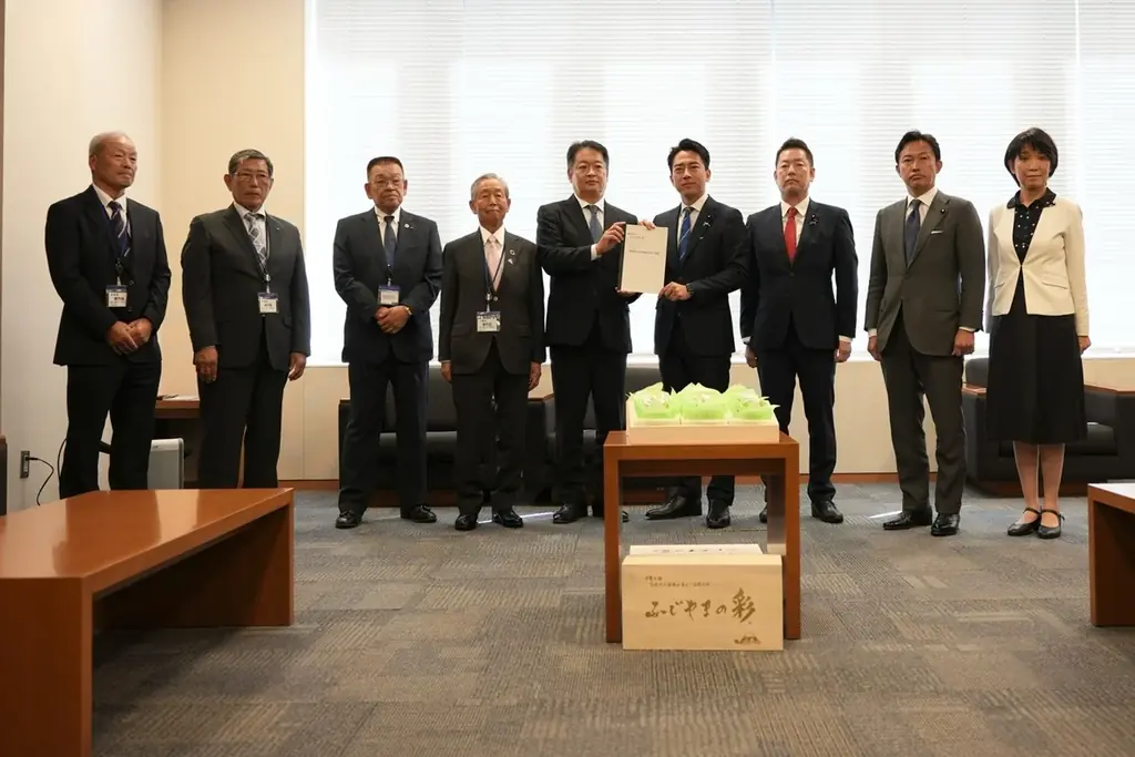 山梨県がシャインマスカット海外許諾を緊急要請　産地優先を要求