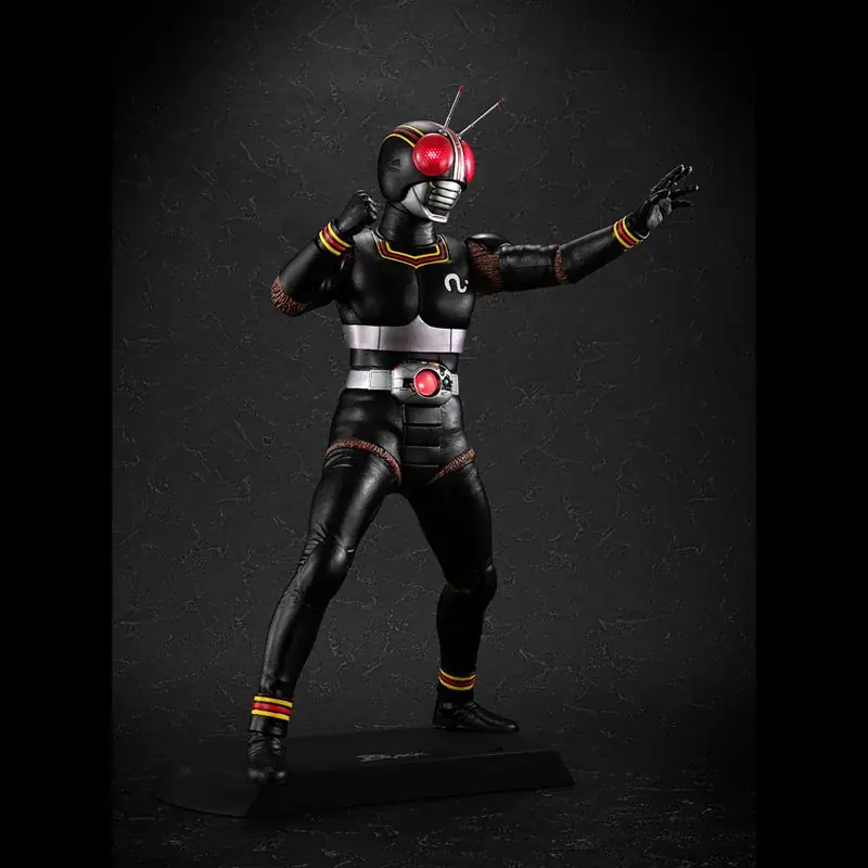 「仮面ライダーBLACK」が、迫力のライト＆サウンドギミックを内蔵した「Ultimate Article」シリーズフィギュアに登場。 画像 5