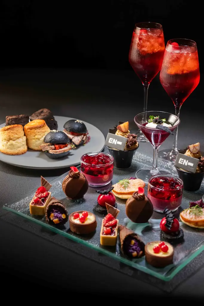 【ウェスティンホテル東京】グローバルグループ「ENHYPEN」×Marriott Bonvoyとのコラボレーションアフタヌーンティー「EN-CHANTED BITE」を発表 画像 1