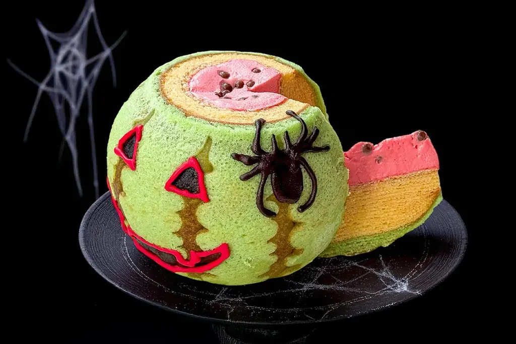 【ハロウィン限定】脳みそ大混乱！楽天No.1スイーツ「すいかバウム」が“カボチャのランタン風”に大変身！ 画像 2