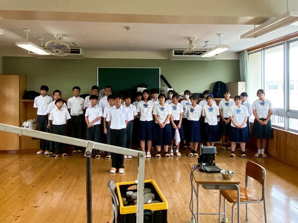 唐津市海青中学校でPrecious Plasticワークショップを開催 画像 1