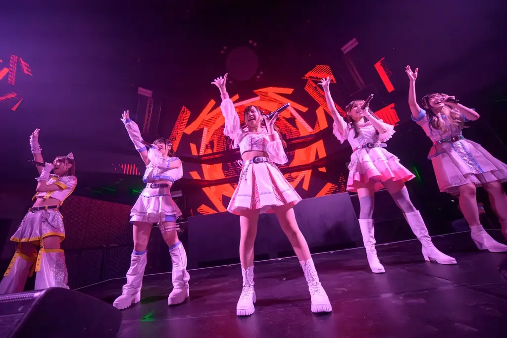 令和トランスアイドル・Ma’Scar’Piece（マスカーピース）定期イベントで電音部の名曲「Shining Lights」をレジェンド・DJ KAYAのRemixで初披露！初の全国クラブツアーも発表 画像 2
