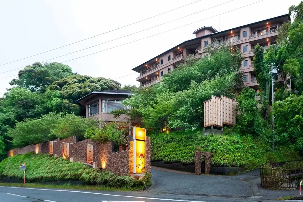 東伊豆・北川温泉【鉄板焼ディナー】特選コースで愉しむ美食の競演～黒毛和牛、秋のジビエ天城鹿、伊勢海老、金目鯛、鮑のステーキ肝バター醤油etc 画像 15