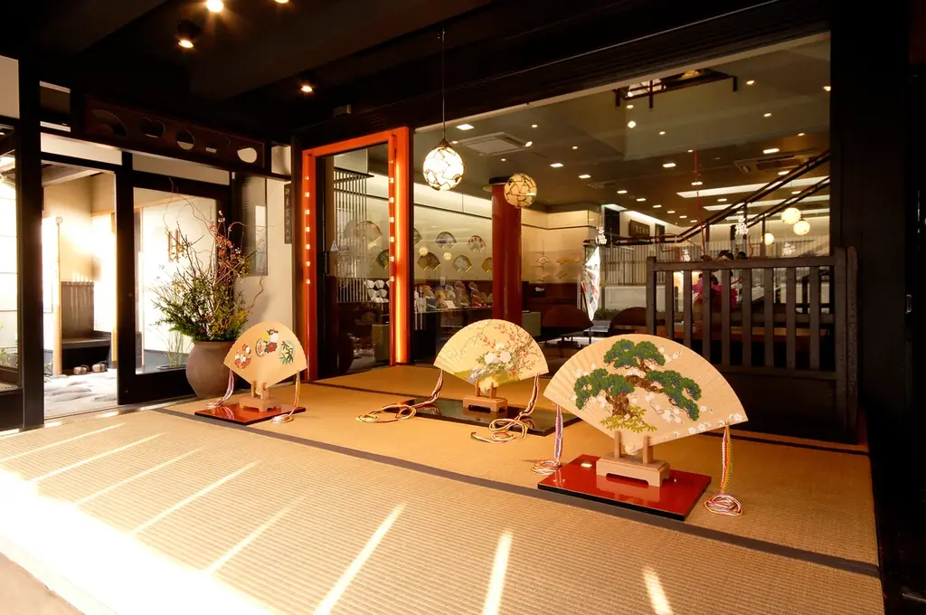 「楽天コレクション」、人気クリエイター・可哀想に！氏、京都市とのコラボレーション企画を開催 画像 7