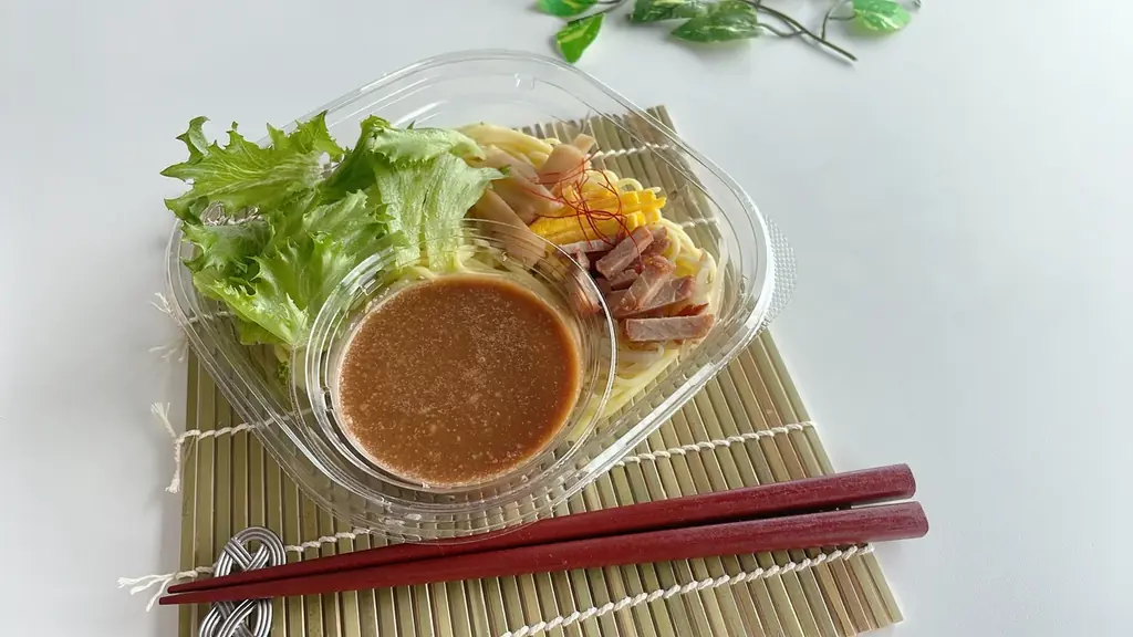 【四国地方限定】産地応援！徳島県阿波市の特産品「幸せレタス」、ブランド豚「阿波とん豚」を使用したまぜそば＆パリジャンサンド2品が9月30日（火）に発売！ 画像 2
