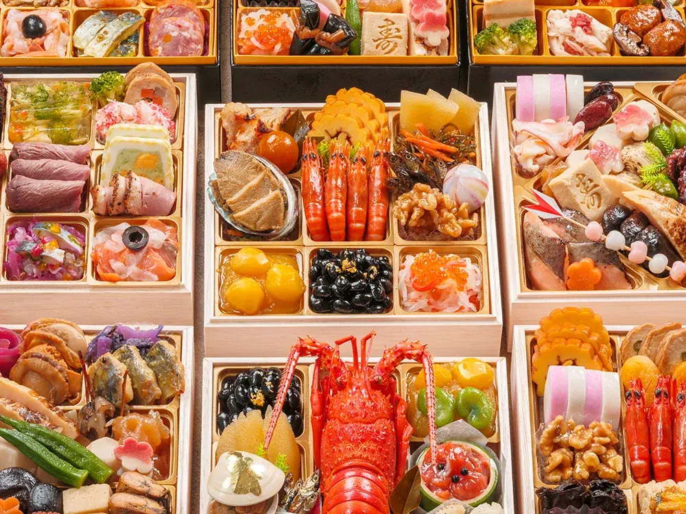 新年を彩る、老舗の味。2026年「マンヨーケンおせち」ご予約承り中！早期割引や大人気ピザのプレゼント特典も！ 画像 1