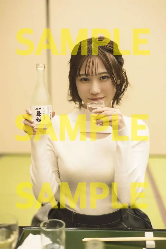 祝・写真集重版！「会いに来てくださると嬉しい」夏吉ゆうこの喜びのコメント＆イベント限定特典生写真とボイスメッセージのフレーズが初公開 画像 12