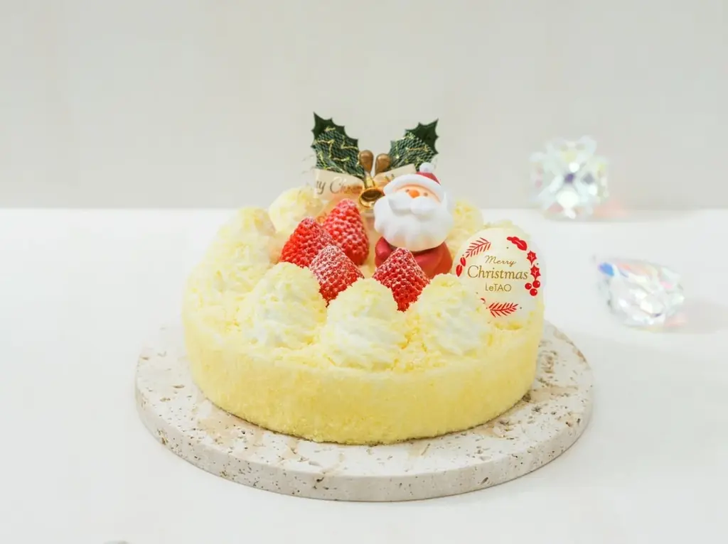 【小樽洋菓子舗ルタオ 直営店舗】「まっさらな、感動を。」をテーマに、ルタオの2025年クリスマスケーキコレクションが登場。 画像 5