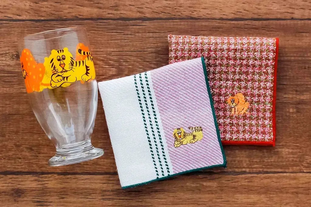 アデリアレトロ × CLASSICS the Small Luxuryコラボ第2弾！刺繍でつくる、オリジナルの一枚を。 画像 4