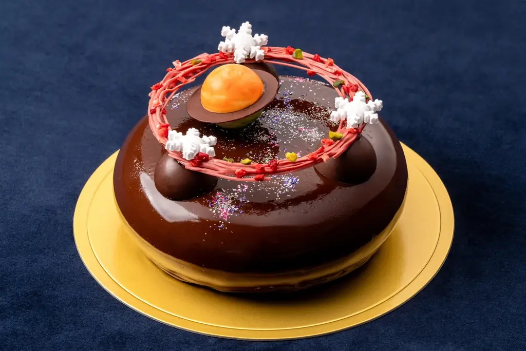 【リーガロイヤルホテル広島】味覚と芸術が融合した特別なケーキで聖夜を彩る『クリスマス限定ケーキ2種』の予約受付開始 画像 2