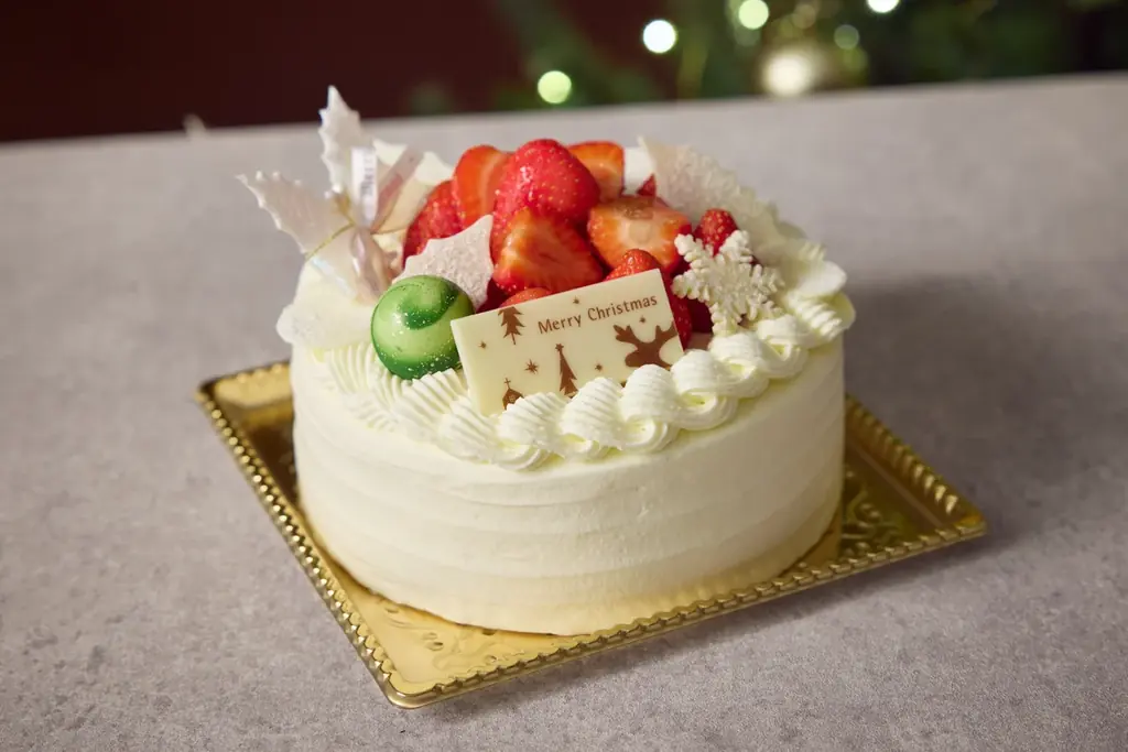 ホテル アゴーラ リージェンシー 大阪堺　限定5台の夢のスイーツ『ヘクセンハウス』を含む、2025年クリスマスケーキ3種予約受付開始 画像 5