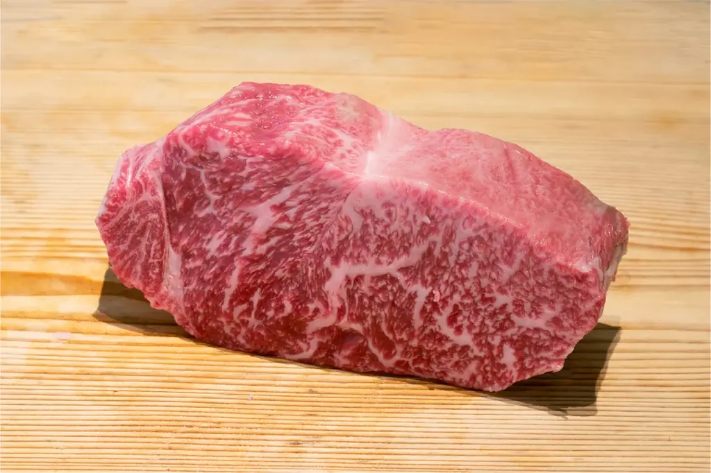 【ナショナル麻布】「ナショナル麻布ドライエイジドビーフ」を10月4日（土）より数量限定で販売開始！ 画像 4