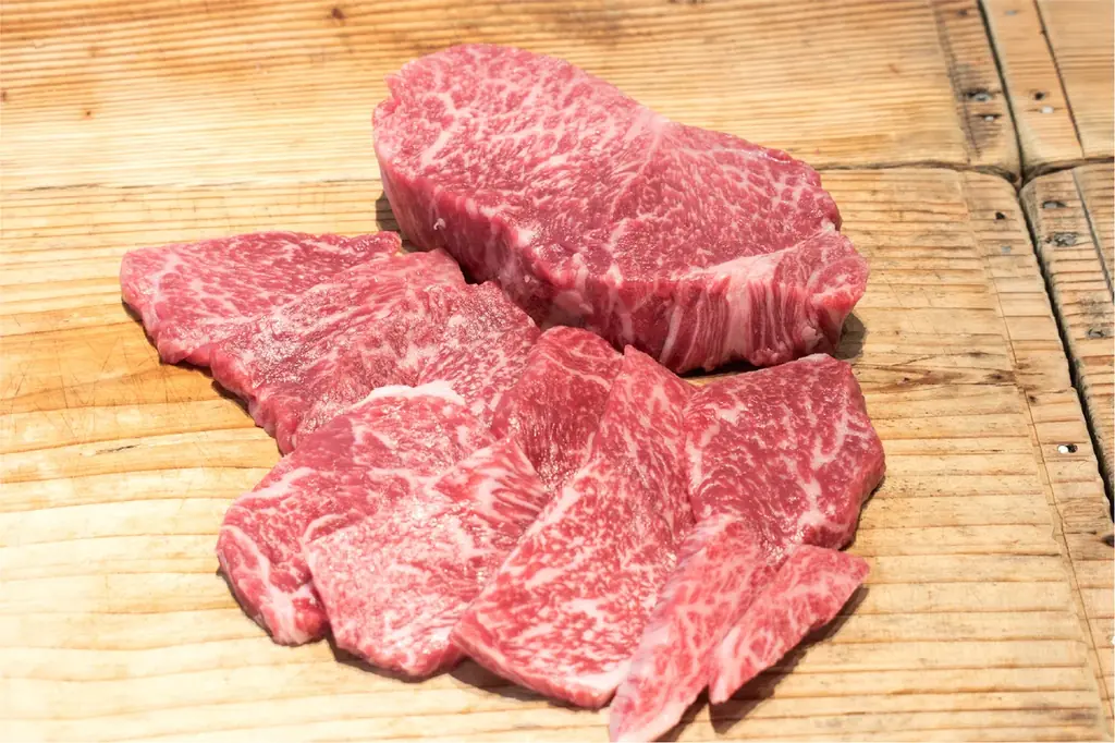【ナショナル麻布】「ナショナル麻布ドライエイジドビーフ」を10月4日（土）より数量限定で販売開始！ 画像 5
