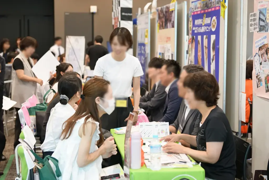 SNSで話題の歯科医・鹿乃さやか先生によるランチョンセミナーも実施！歯科医師向け合同就職説明会「MEETUP」9月シリーズを全国3都市で開催 画像 5