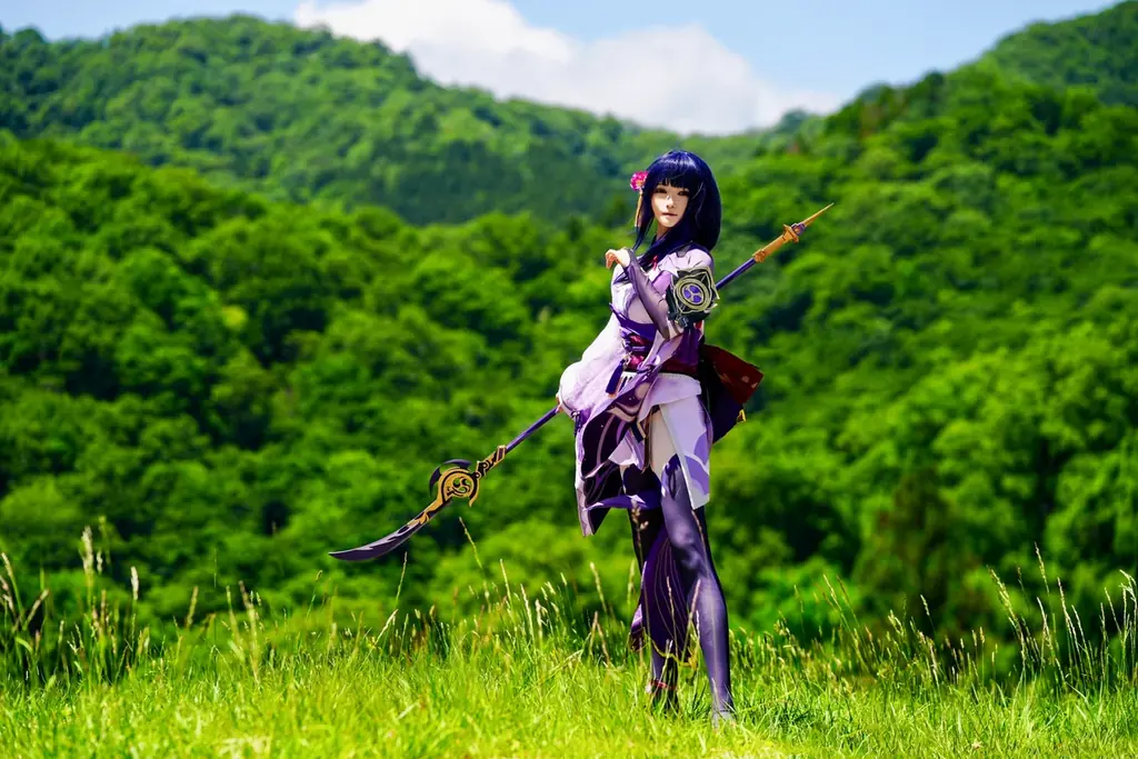 今まで「鬼滅の刃」「ポケモン」「原神」「刀剣乱舞」等の人気のアニメ、ゲーム、漫画キャラが登場！「秋のススキと大自然のロケーション」を使う「コスプレ撮影ロケ」イベントをグランスノー奥伊吹で１０月4日開催 画像 13