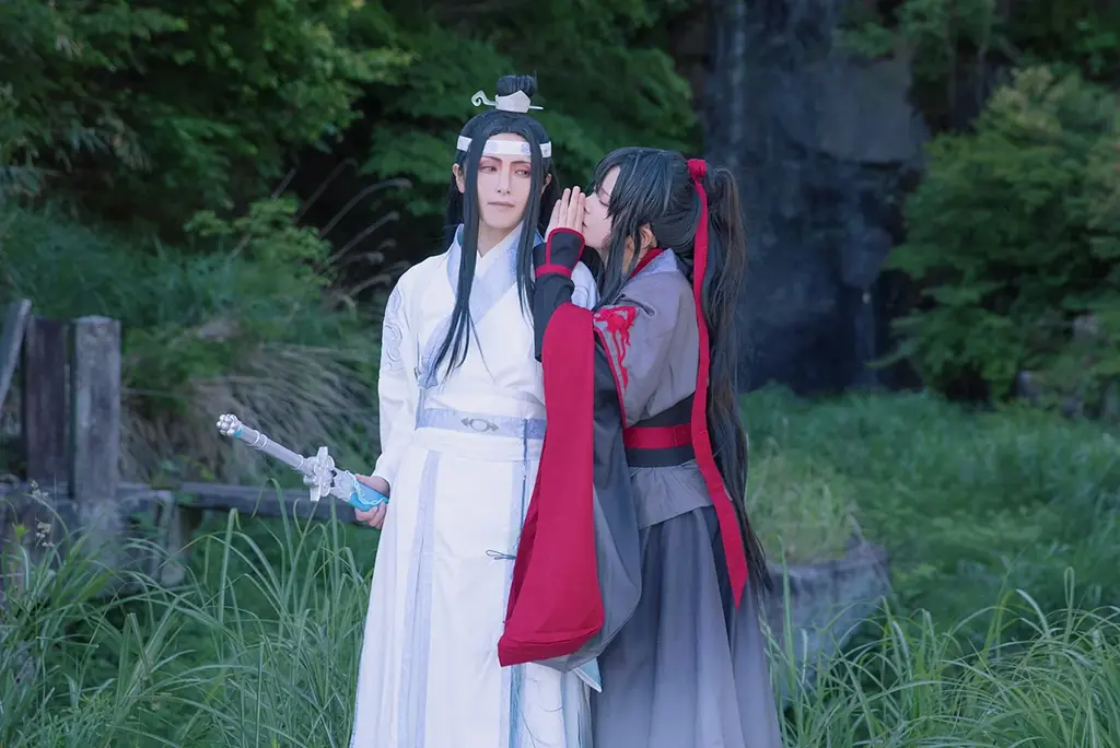 今まで「鬼滅の刃」「ポケモン」「原神」「刀剣乱舞」等の人気のアニメ、ゲーム、漫画キャラが登場！「秋のススキと大自然のロケーション」を使う「コスプレ撮影ロケ」イベントをグランスノー奥伊吹で１０月4日開催 画像 22