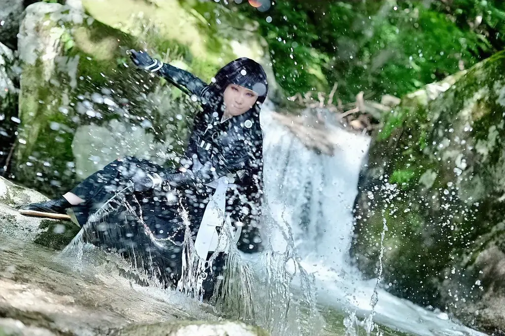 今まで「鬼滅の刃」「ポケモン」「原神」「刀剣乱舞」等の人気のアニメ、ゲーム、漫画キャラが登場！「秋のススキと大自然のロケーション」を使う「コスプレ撮影ロケ」イベントをグランスノー奥伊吹で１０月4日開催 画像 8