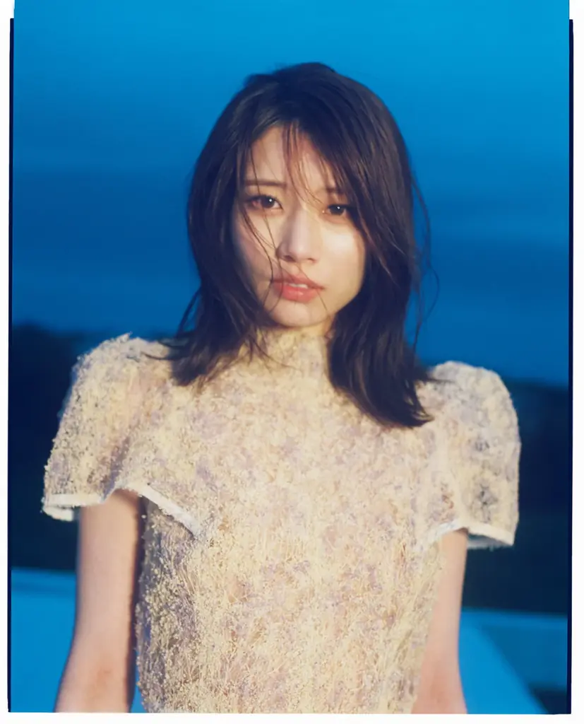 河北彩伽写真集「soft noise」11月20日発売　内面を映す一冊